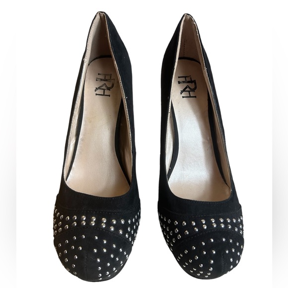 Black Platform High Heels Size 8.5 Womens Block Heel 4.5” Faux Suede Studded - Picture 2 of 11